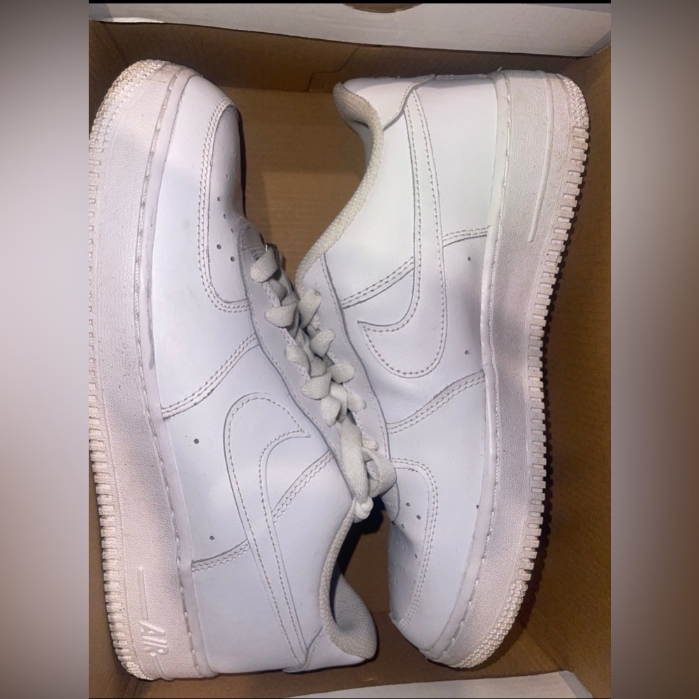 White Air Force 1 boys size 7